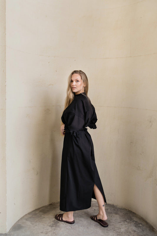 ORGANIC OVERSIZED GABARDIN BLACK DRESS